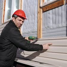 Siding Removal and Disposal in Braddock, VA